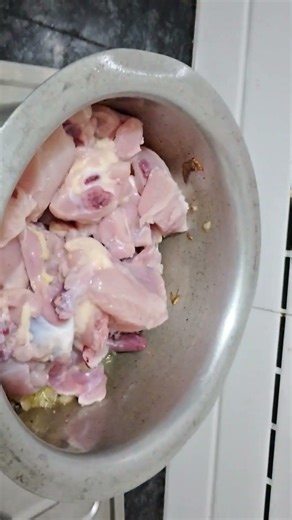 Tasty Chicken Recipe #food #cooking #howtomakewhitesaucepasta #recipe