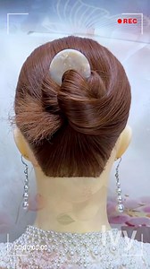 One simple updo 💖 Would you wear this hairstyle? 💬 #hairstyle #updo #simplehairstyle #easyupdo #hairinspo #reels #shorts | Simple Hairstyles.