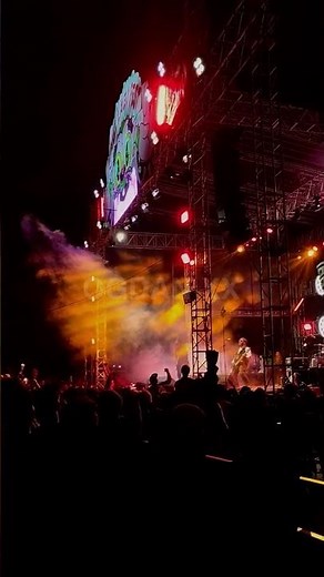 Over Distorsion live lagi lagi festival