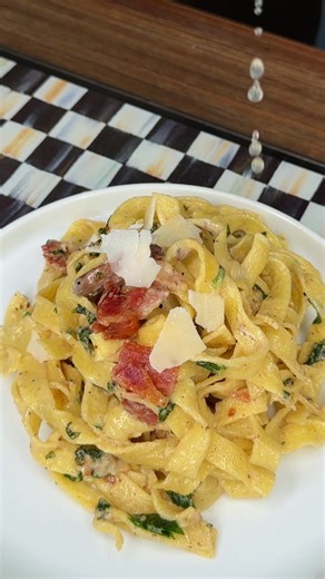 4 full recipe 👀📲🔍💻 MELISSA JO & Creamy Bacon Mushroom Fettuccine ! SO GOOD! #pastarecipe #baconcarbonara #fettuccine #easydinneridea