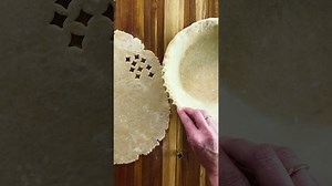 How to decorate your pie crust