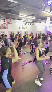 2.1K views · 66 reactions | Train at HOME • do these same workouts on your own time from anywhere in the world ! ▪︎ 헦헲헻헱 혂혀 헮 헠험헦헦헔헚험 혀헮혆헶헻헴 “ퟵퟬ” to join our ONLINE #90DayChallenge | Reggie C Fitness | Facebook