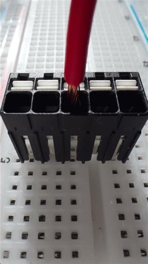 WAGO's Smart spring pressure connections are built to handle the demands💡