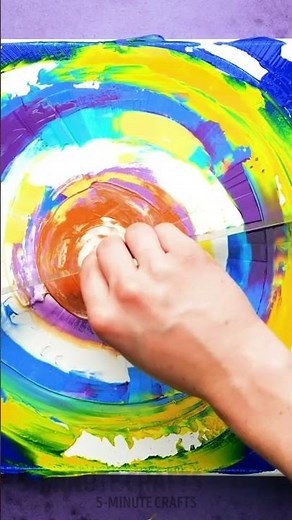 Transform Your Walls with DIY Wall Art 🎨