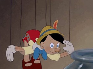 Revisit an old friend! Pinocchio drops in tonight at 7:30p on Disney Junior. ⭐️ | Disney Jr.