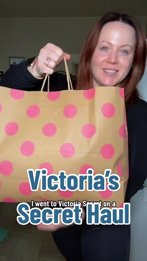 Nicole LeeAnne (@nicoleleeanne6) - Victoria's Secret PINK Haul and Try-On | Nicole Kait Clothing Haul