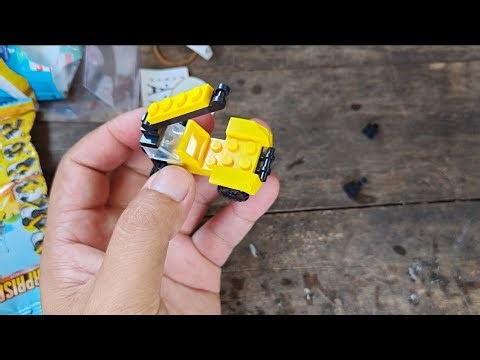 Tutorial on how to assemble Lego Transformers