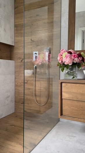 Agata Pawlik | 𝑀𝓎 𝒷𝒶𝓉𝒽𝓇𝑜𝑜𝓂 🤍 #prysznicwalkin #mybathroom #bathroom #bathroomdesign #lazienka #wnetrze #dom#bathroomdecor #bathroomstyle #interiorhome... | Instagram