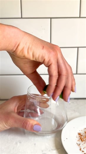 Recipe: https://www.wellplated.com/skinny-margarita/ Super refreshing, a fraction of the calories! | Well Plated