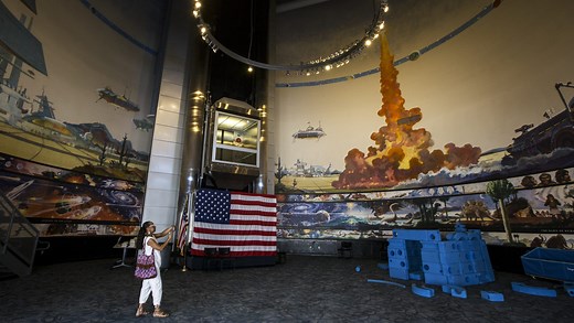 Arizona Challenger Space Center in Peoria closes Aug. 5 but hopes to relocate