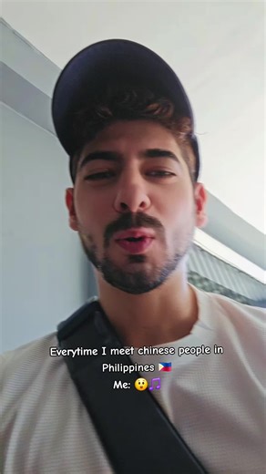 Everytime I meet chinese people in Philippines.🇵🇭 Me for no reason🎵😴 #Godisgood #fyp #phillipines🇵🇭 #china #tourist