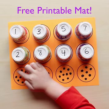 This counting activity is super simple to set up and a fun way for kids to learn numbers and practice counting! http://mominspiredlife.com/counting-number-matching-paper-cups/ | Fun Learning Activities for Kids