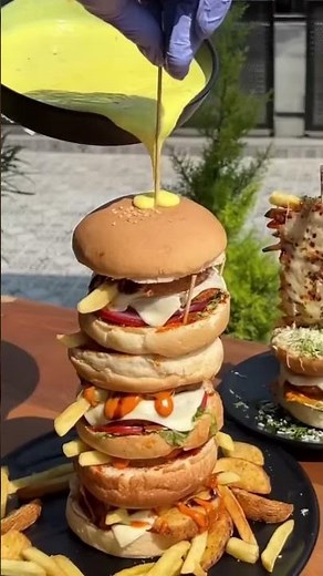 Cheesy 🧀 TALL Burger Review | Food Adda Bangalore Restaurant Review 🔥🔥🔥| So Saute