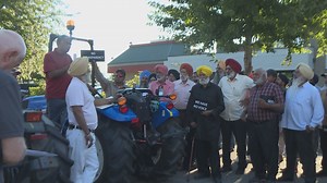 BC Tree Fruit growers protest decision to close Central Okanagan packinghouses