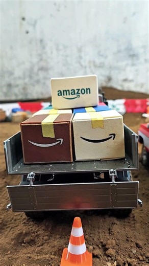 SCALE LOGISTICS: The Most Realistic 6x6 RC Amazon Delivery Ever⁉️ #rcacars #automobile