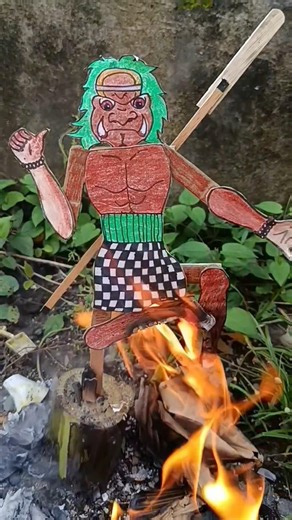 Mang kasihan ogoh ogohnya🥲 #ogohogoh #tabuhbali #arakarakan #ogohogohbali #diy #tutorial #viral