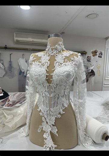 Handmade Lace Wedding Dresses for the Modern Bride