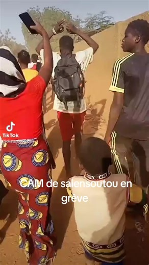 Vidéos de la diablesse (@la.diablesse9406) avec son original - la diablesse