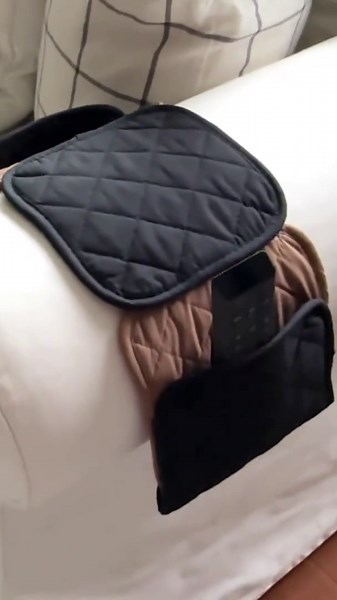 Grab a dollar store pot holder - this is genius!