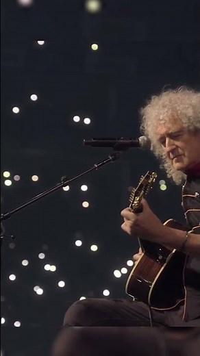 Brian May & Freddie Mercury’s BEAUTIFUL Duet! 🥺 (Love Of My Life) #shorts #youtubeshorts