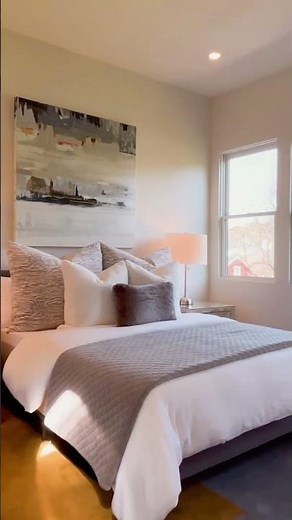 Ginger Martin Presents | Downtown Sonoma Luxury