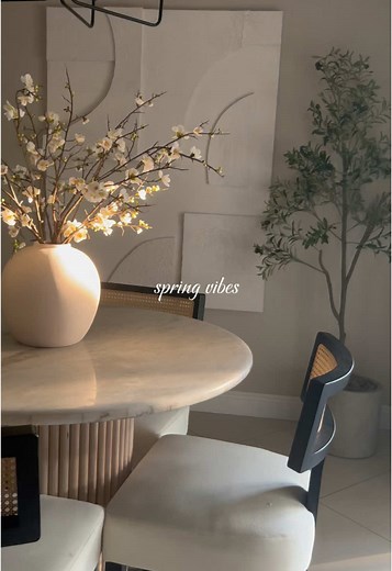 Spring Vibes: Transform Your Home with Fresh Decor