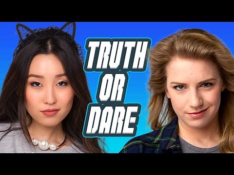 CRAZY FAN TRUTH OR DARE (Squad Vlogs)