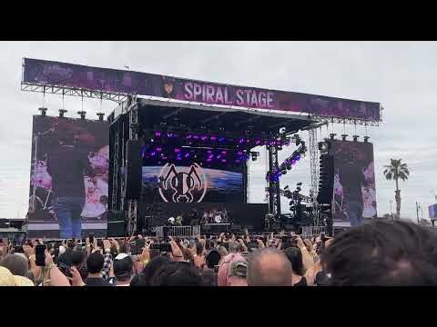 Alien Ant Farm smooth criminal pt1. Live sick new world vegas 2026