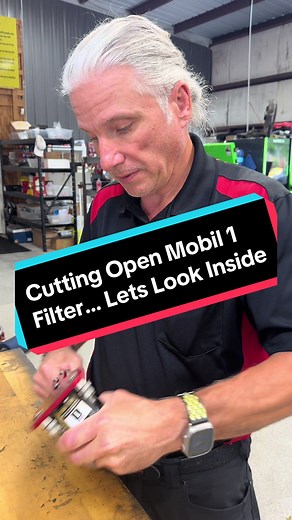 Replying to @thedude motorcraft is on deck… #oil #oilfilter #diy #mechaniclife #mechanicsoftiktok #cartok #automotive #autorepair #oilchange #fyp #foryou