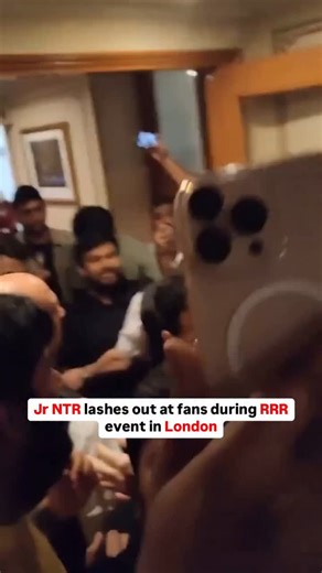 258 reactions · 4 comments | At a recent RRR event in London, Jr NTR was seen lashing out at fans who were getting too unruly. The actor, who was at the screening with the film’s team, asked fans to behave and warned that security would remove anyone causing trouble. #jrntr #rrrevent #rrrlondon #jrntrfans #rrrmovie #londonevent #fanbehavior #jrntrnews #bollywoodnews | Zoom TV | Facebook
