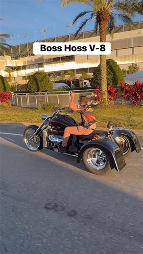 The power is incredible! If you have never ridden a Boss Hoss, put it on your bucket list! | CycleDrag