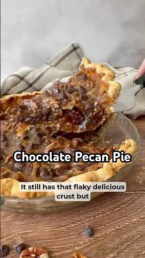 Gooey Chocolate Pecan Pie That'll Blow Your Mind 🍫