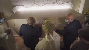 “For the first time in history we will see a saint dressed in jeans, sneakers, and a sweater." Body of Carlo Acutis On Display for Veneration Ahead of Beatification | Catholic Media