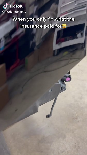 When you only fix what the insurance paid for😂 #mechanic #bodyshop #mechanicbloopers #blooper