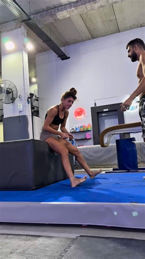 𝐆𝐢𝐨𝐯𝐚𝐧𝐚 𝐅𝐚𝐫𝐚𝐡 on Instagram: "Our kind of duo therapy: acro, strength & a little chaos 😂🤸‍♀️ . . . #Acro #AcroTraining #AcroPartners #PartnerAcro #Acrobatics #CircusArts #DuoTraining #BalanceAndStrength #TrustTheProcess #fails #funnyvideos"