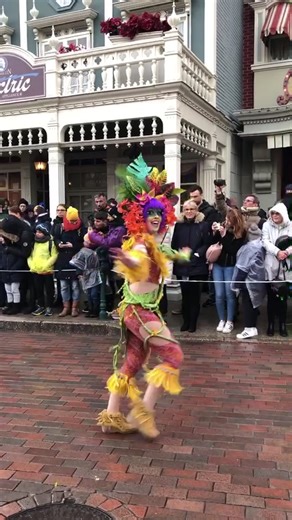 🍃💜✨#fyp #foryou #foryoupage #jungle #voodoo #disney #disneyland #disneylandparis #disneystarsonparade #starsonparade #disneyparade #disneyparks