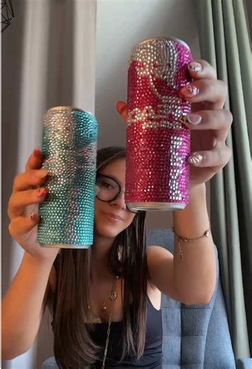 🩵🩵🩵Vous voulez faire laquelle maintenant ??#custom #strass #redbull #100k#drole