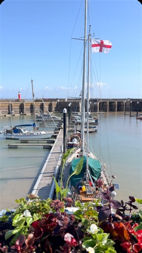 Visit our Marina in the beautiful historical town of Watchet in Somerset. With its fascinating beaches, art galleries, museums, independent shops, cosy cafes, welcoming pubs and a lineup of brilliant events happening this Summer, a trip to Watchet is sure to be absolutely wonderful! 🌊🐚😀🚤☕️🧁🍺 #marina #watchetmarina #westernmarinas #watchet #watchetsomerset #lovewatchet #visitwatchet #harbour | Watchet Marina