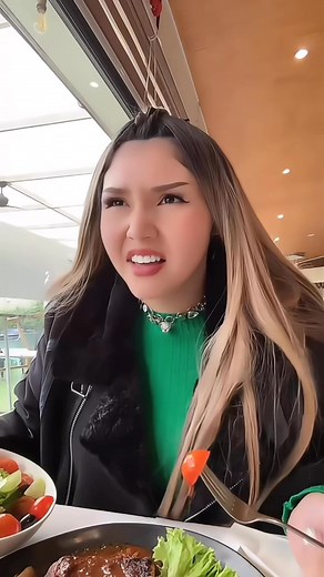 13K views · 559 reactions | Cuando tu Mamá tiene otra visión de la historia 藍藍藍 | CoquetaLovers | Facebook