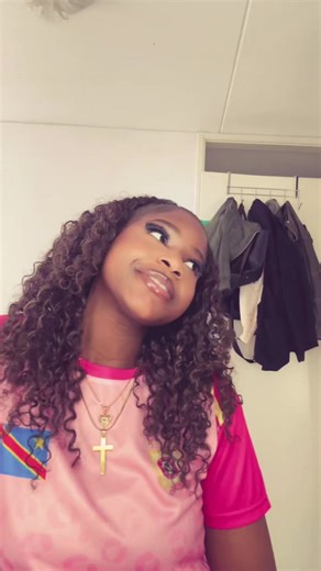 Video's van 𝐒’𝐌𝐁🏵️ (@_smb.spamx02) met Hypnose aliyah kolf - Nx