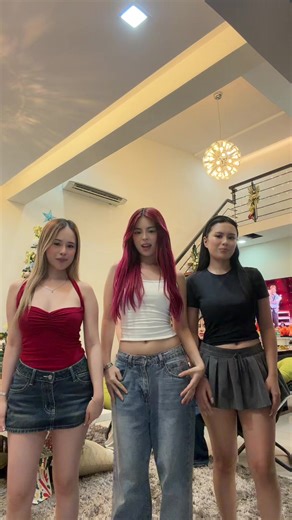 Bianca Mendoza's Fashion Choices: Swimwear and Accessories