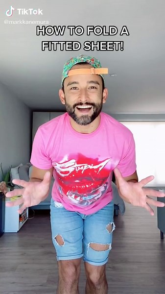 How to Fold a Fitted Sheet Easily!