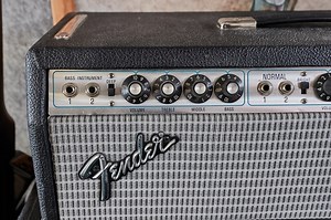 Fender 68 Custom Deluxe Reverb Problems (9 Fixes) - CMUSE