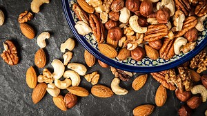 Ristede mandler er mere usunde end andre nødder
