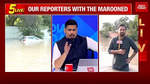1K views | National capital submerged in Yamuna waters. Amit Bhardwaj brings horrifying images from the iconic Red Fort area. Shiv Aroor #5Live #Delhi Watch the Full show: https://rb.gy/z5lho | India Today | Facebook