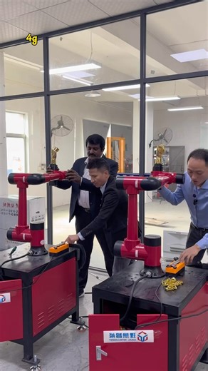 Fu Jack | #borunterobotjack #robot #Stamping #sixaxisrobot robot#borunte #borunterobot #weldingrobot #polishingrobot #palletizingrobot #Spraying... | Instagram