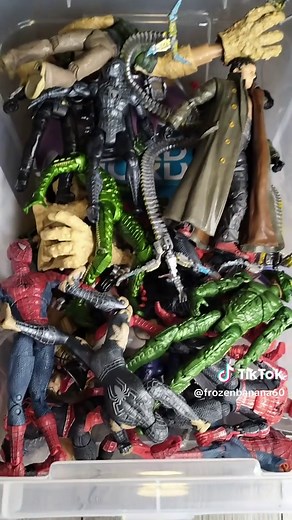 Nostalgia: Tobey Maguire Spider-Man Action Figure Review