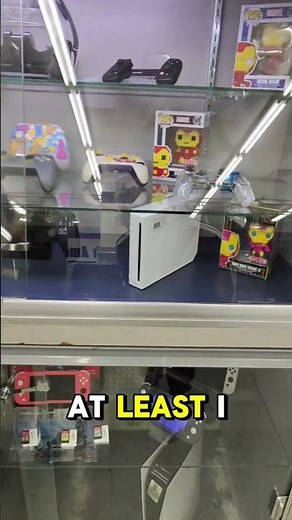 $500 Pawn Shop Find… This Gaming Laptop is $1,400 New?! 🤯