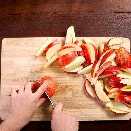 280K views · 1.8K reactions | Made with just six ingredients, this cozy bubble-up bake is super easy to throw together. Apple Cinnamon Bubble-Up Bake recipe: https://www.pillsbury.com/recipes/apple-cinnamon-bubble-up-bake/05e8c7f2-81bf-4bb1-9ee2-9435bf448772?utm_source=facebook&utm_medium=social&utm_campaign=01_2019_standard?mktgimp=PBRBGBISC | Pillsbury | Facebook