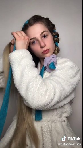 Prosty sposób na loki bez użycia lokówki